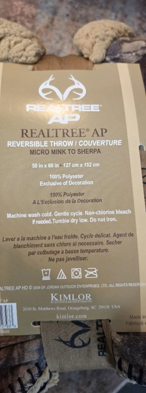 Realtree AP Reversible Throw Blanket 50x60